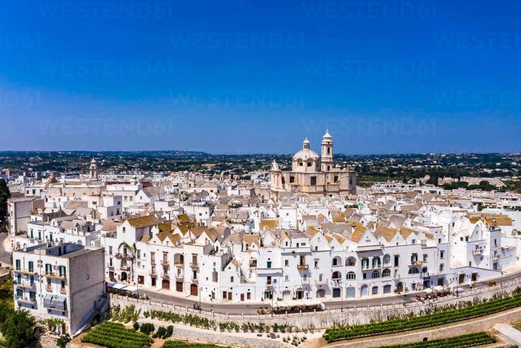 Casa Melina! Historic House In Locorotondo Villa Exterior photo